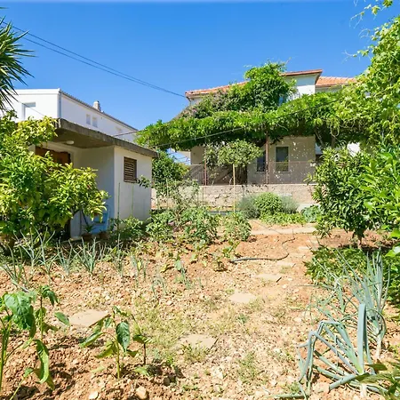 With Parking Space - 23849 Apartman Trogir