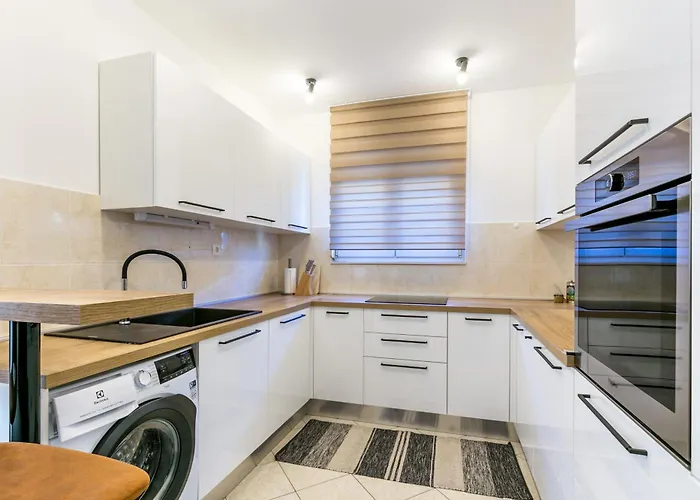 With Parking Space - 23849 Appartement